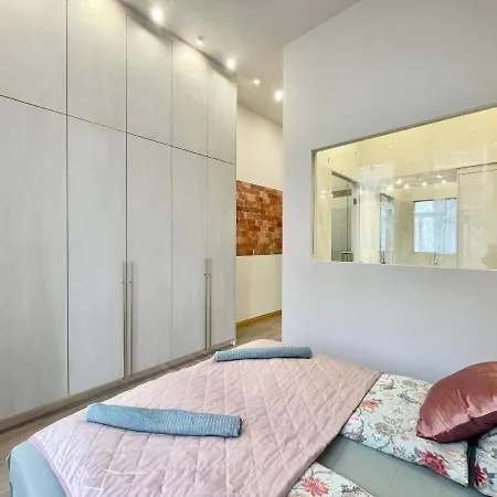 Logodi Castle Hill I 1 Free Parking I Self Check-in *