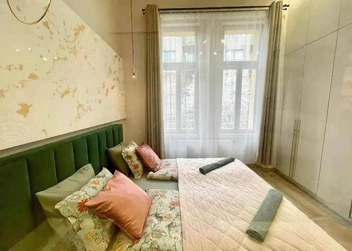 Logodi Castle Hill Apartment I Free Parking I Self Check-In דירה *