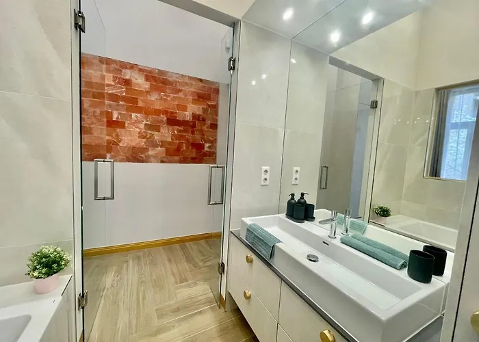 Logodi Castle Hill Apartment I Free Parking I Self Check-In בודפשט
