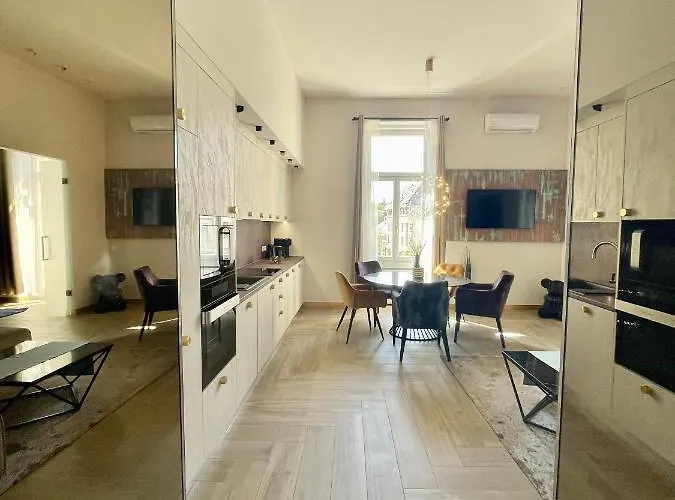 Logodi Castle Hill Apartment I Free Parking I Self Check-In * בודפשט