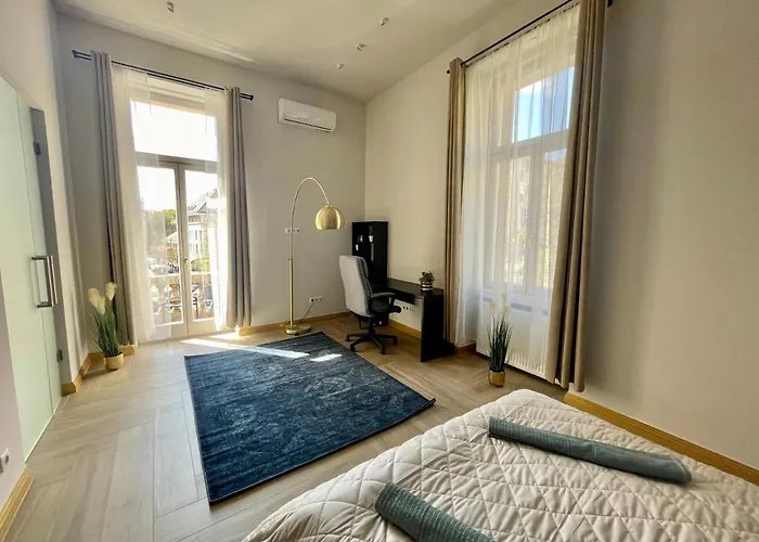 דירה Logodi Castle Hill Apartment I Free Parking I Self Check-In *