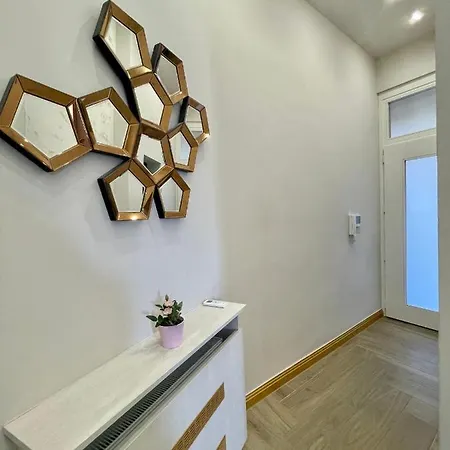 Castle Hill Apartment Logodi I Free Parking I Self Check-In Lejlighed Budapest