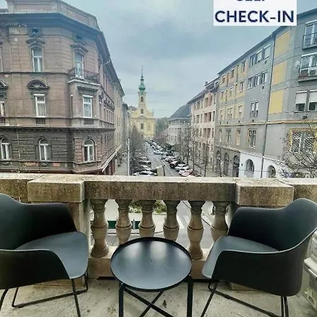 Castle Hill Apartment Logodi I Free Parking I Self Check-In Lejlighed Budapest
