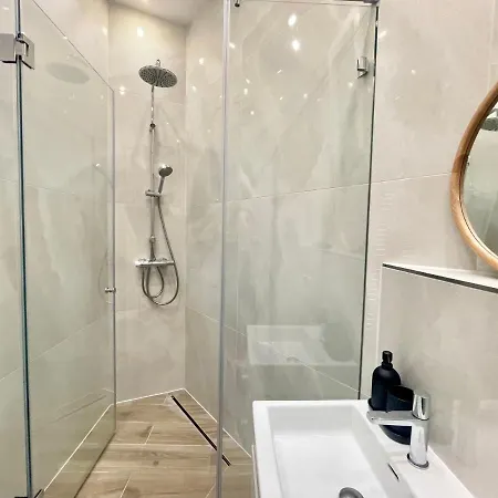 Castle Hill Apartment Logodi I Free Parking I Self Check-In 부다페스트